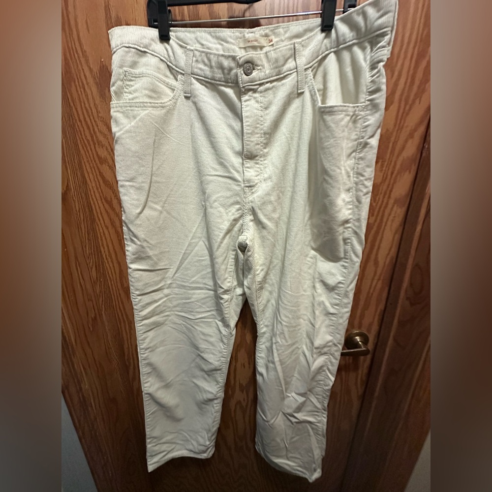 NWOT Levi's Corduroy ‘94 Baggy Jeans